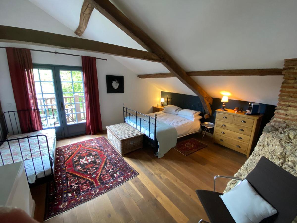 Domaine Du Tafiart Bed & Breakfast Sarron ภายนอก รูปภาพ